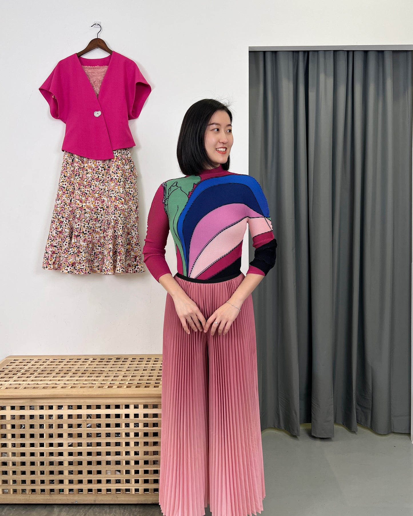 Pleated Faded Pants