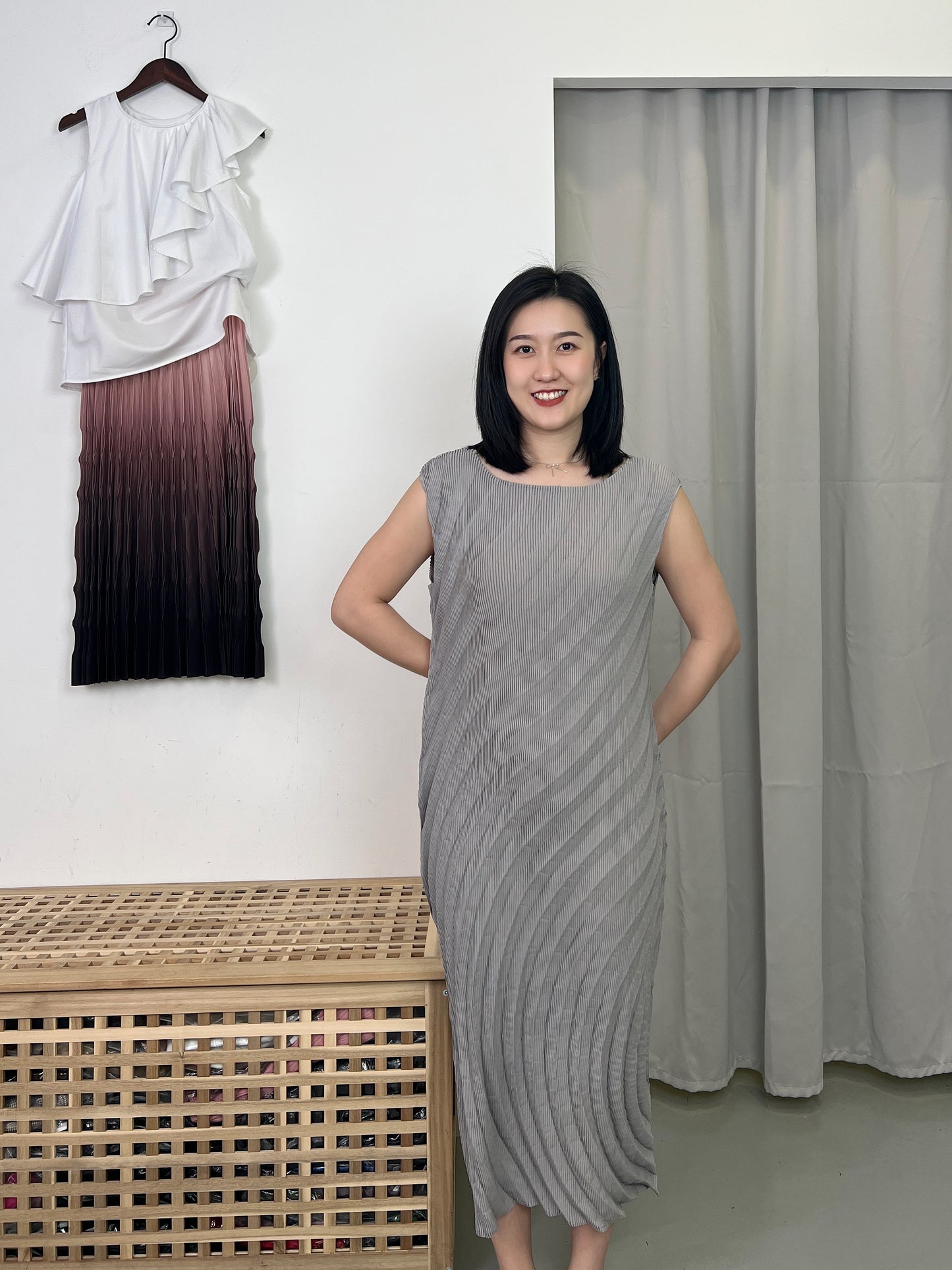Pleated Wheel Elegance Dress