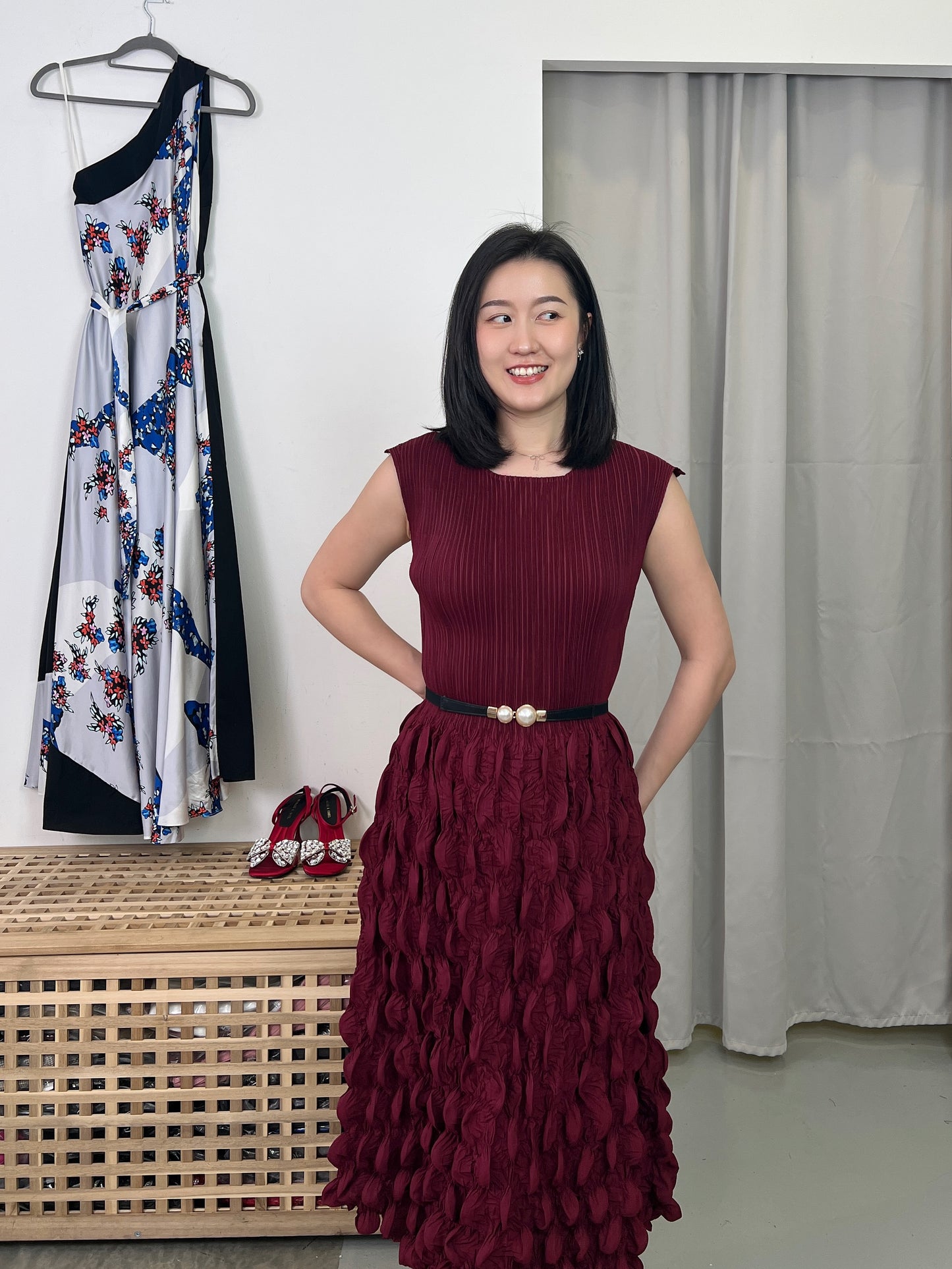 Pleated Slim Bubble Dress