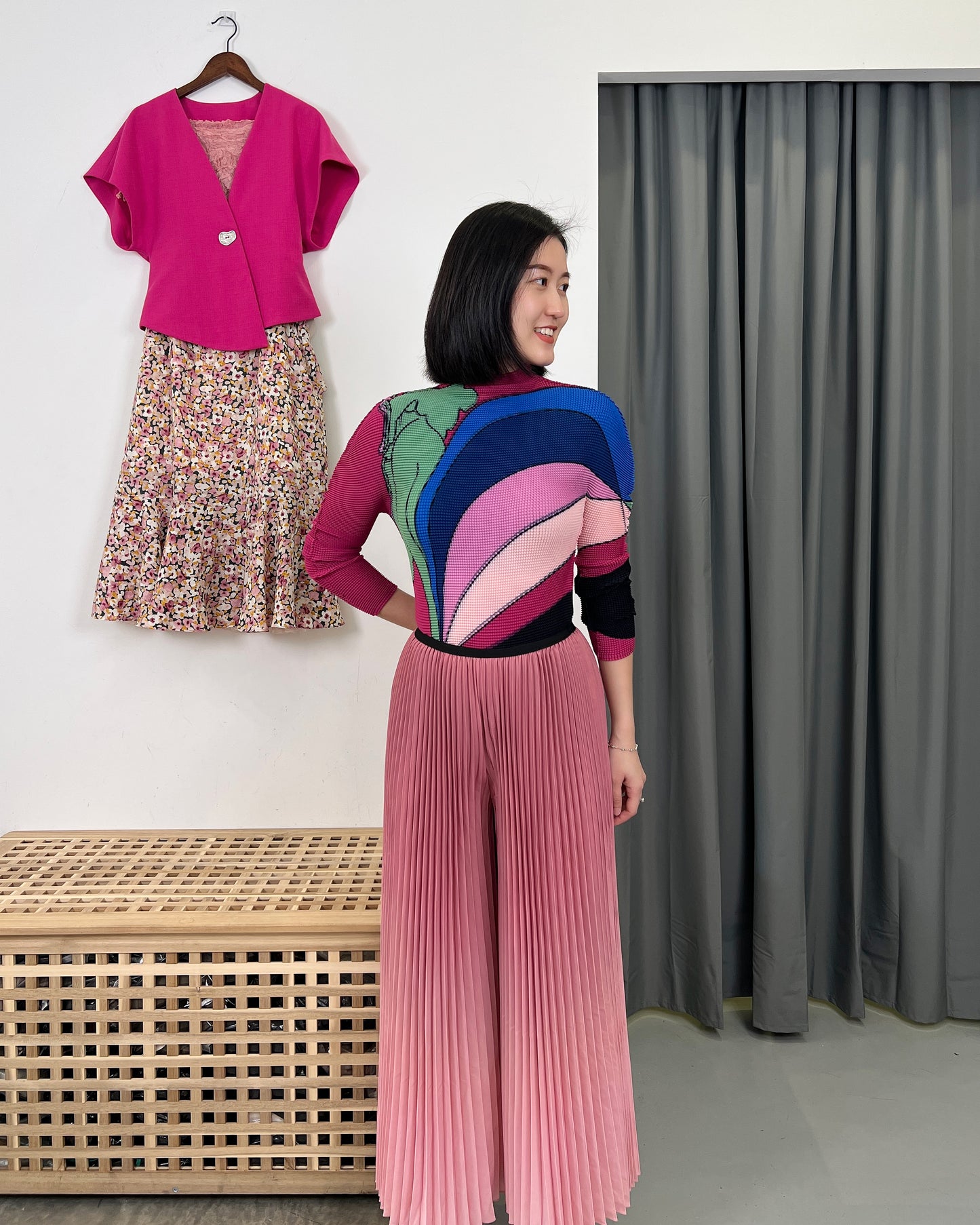 Pleated Faded Pants