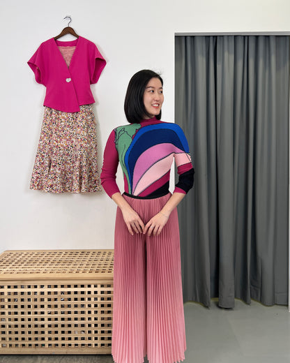 Pleated Faded Pants