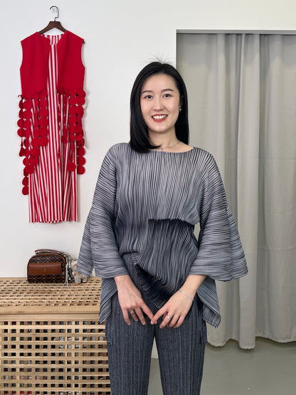 Pleated Special Slv Line Blouse