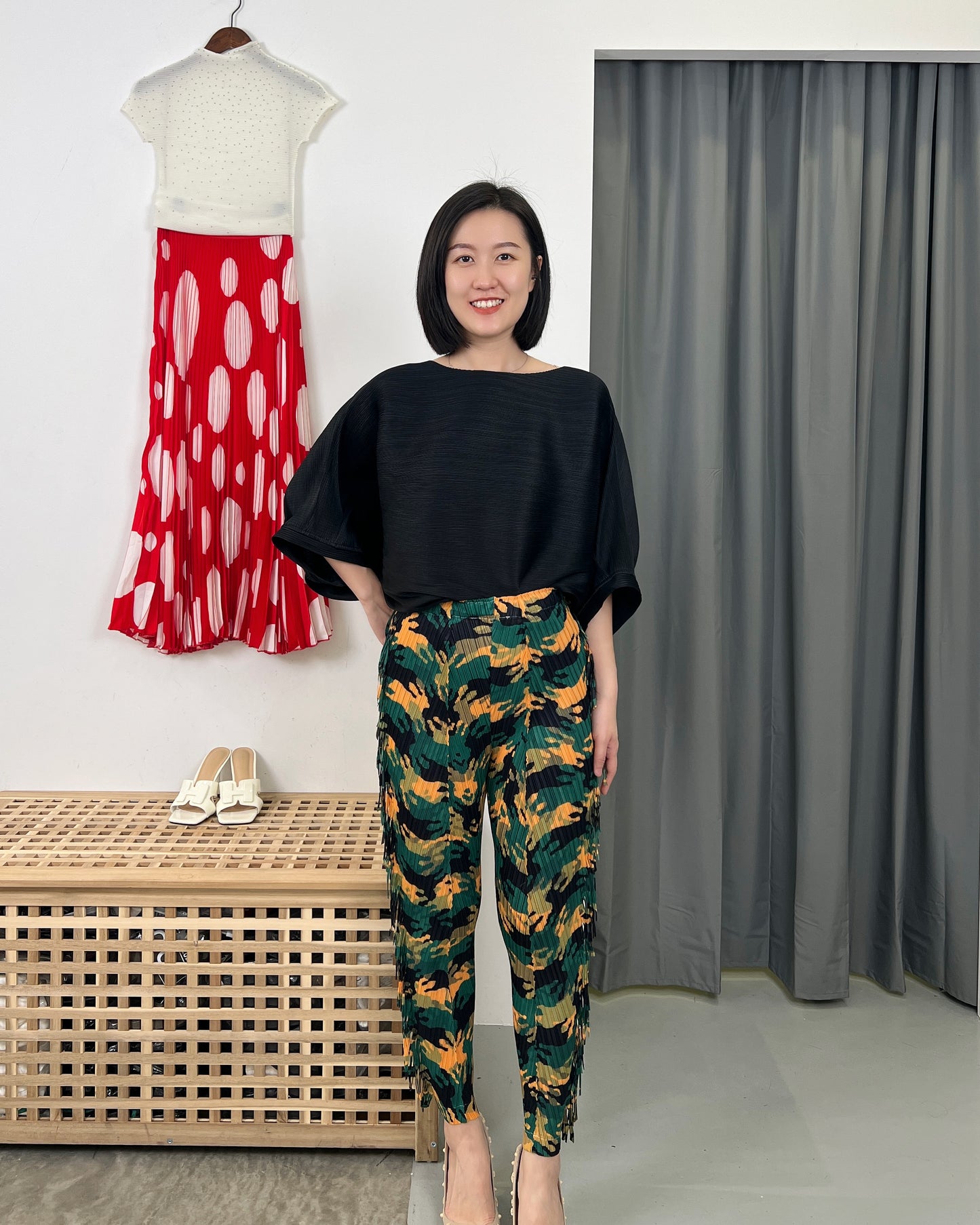 Pleated Army Print Pants