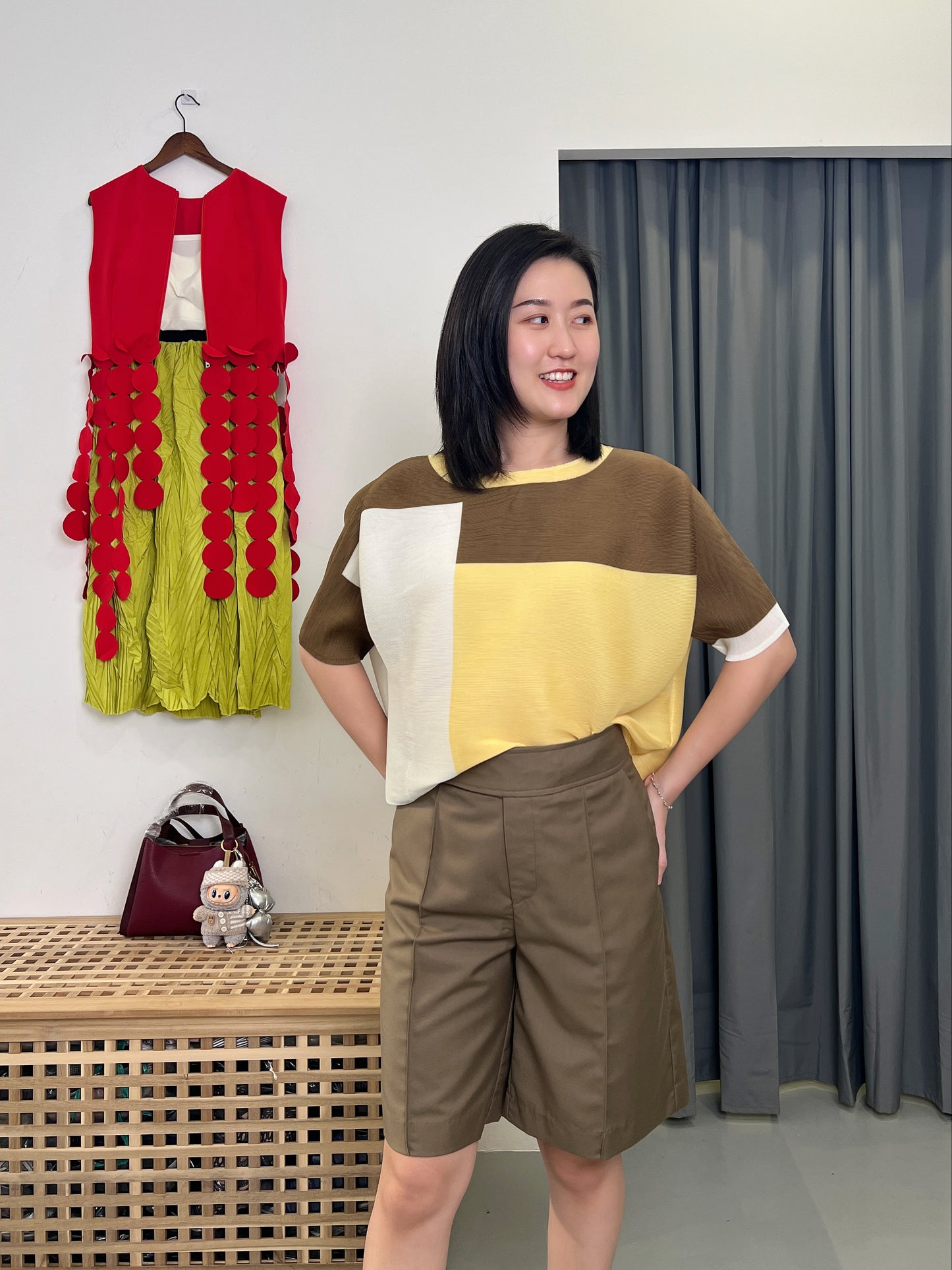 Pleated DD Brick Blouse