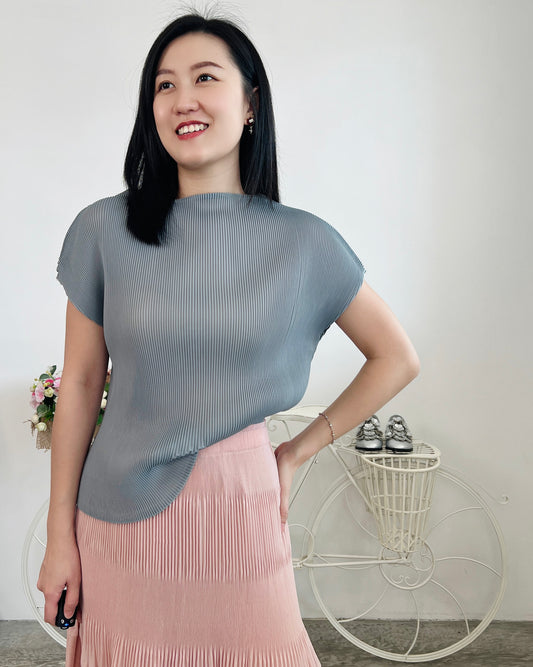 Pleated Simple Top