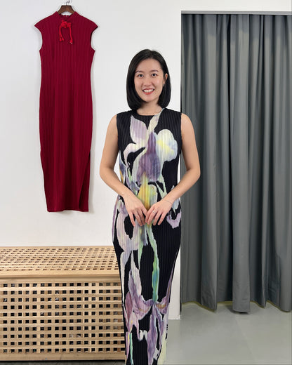Pleated Grace Floral Dress
