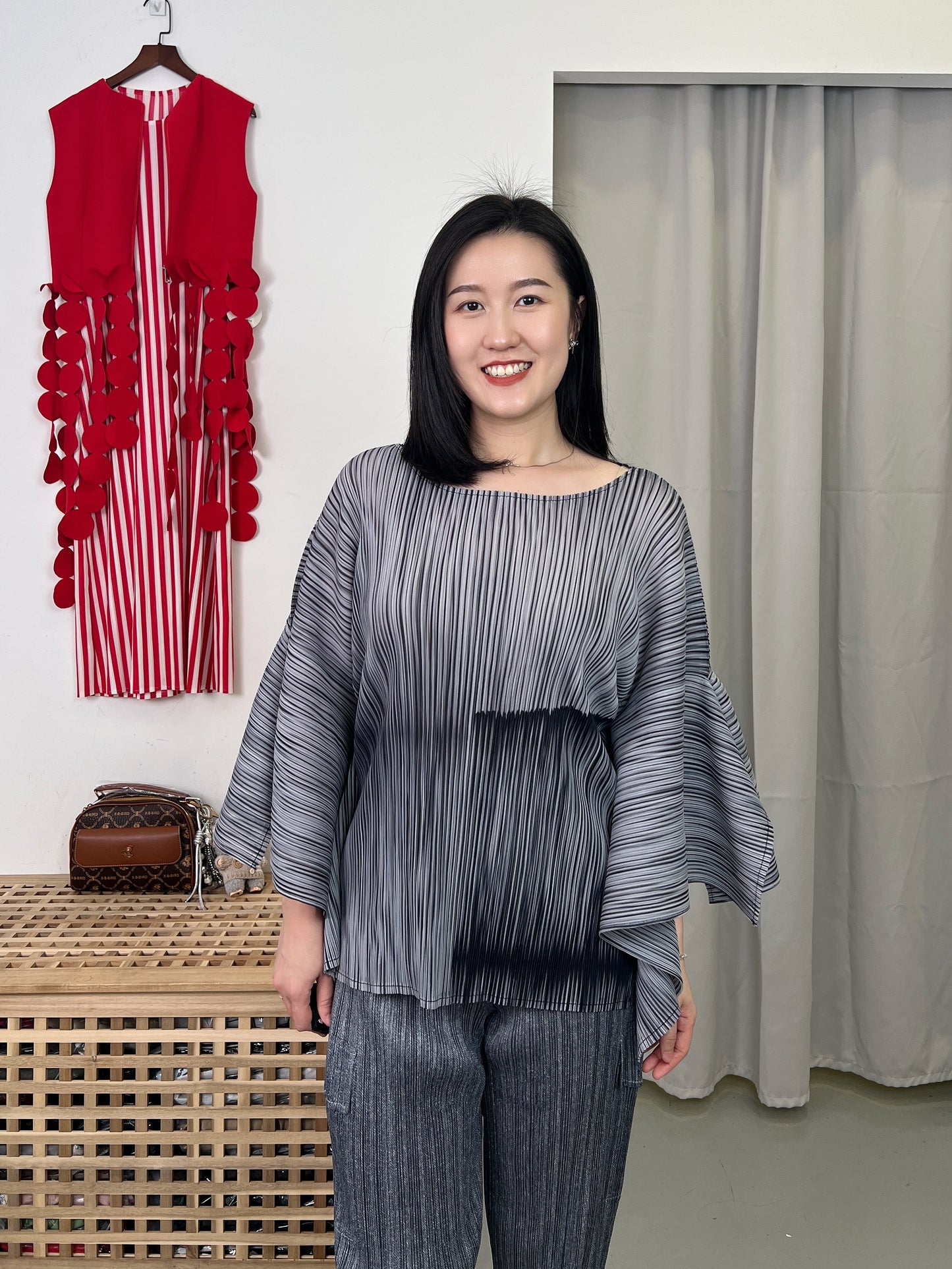 Pleated Special Slv Line Blouse