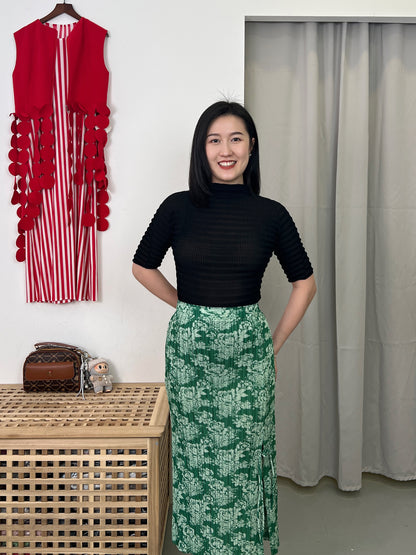 Pleated Floral Chinese Knot Skirt