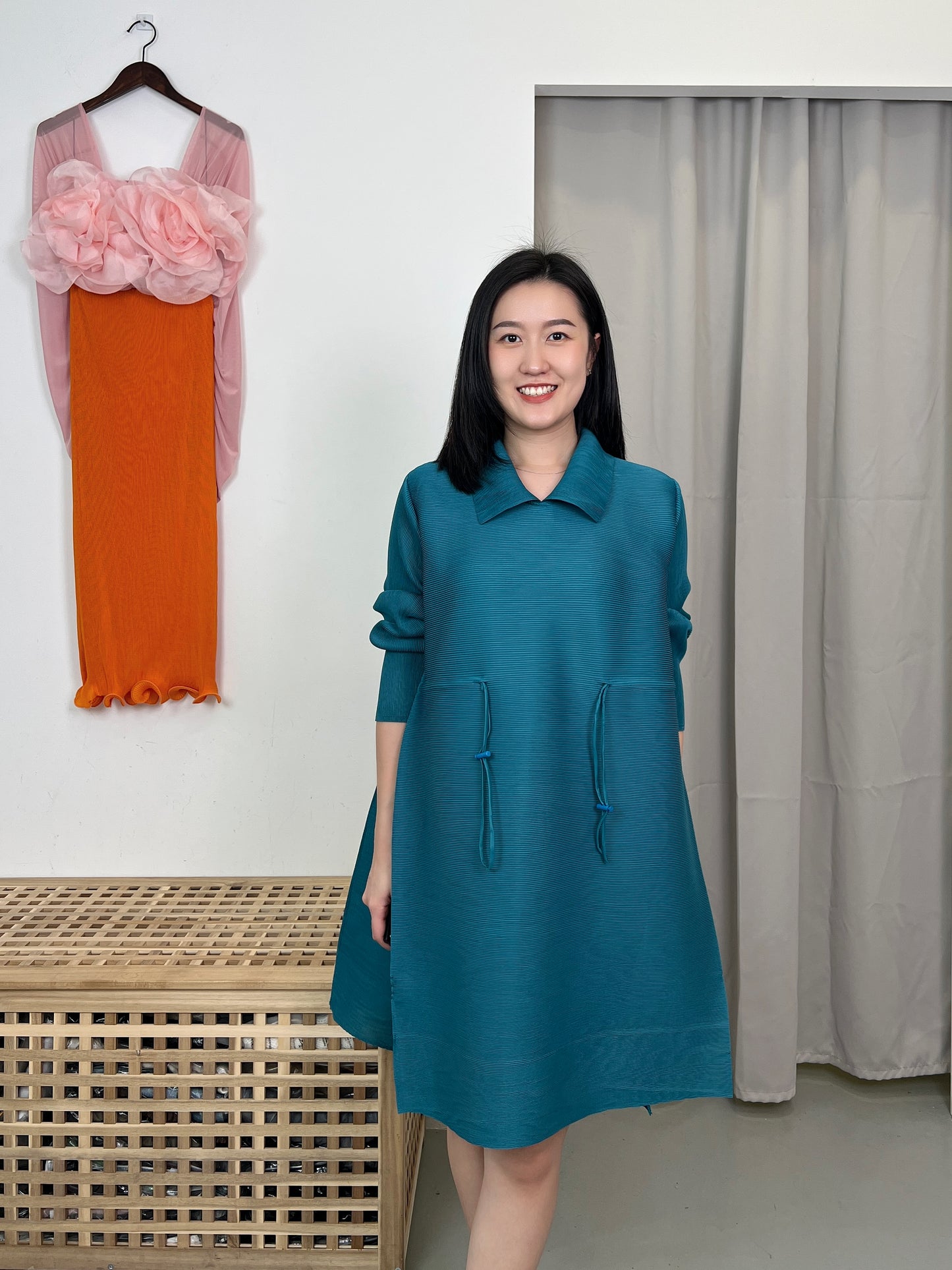 Pleated DD Drawstring Dress