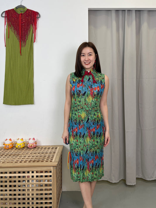 Pleated Floral Cheongsam