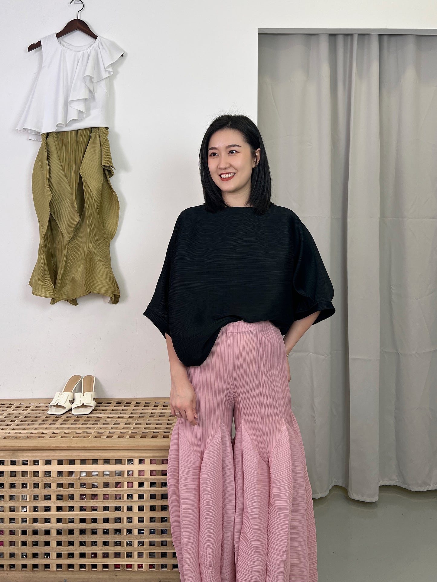 Pleated Design Wide Cullotes