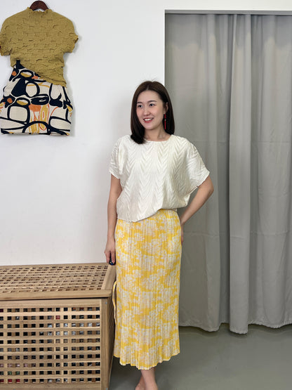 Pleated Floral Chinese Knot Skirt