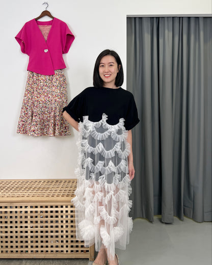 Oversized Mermaid Lace Dress
