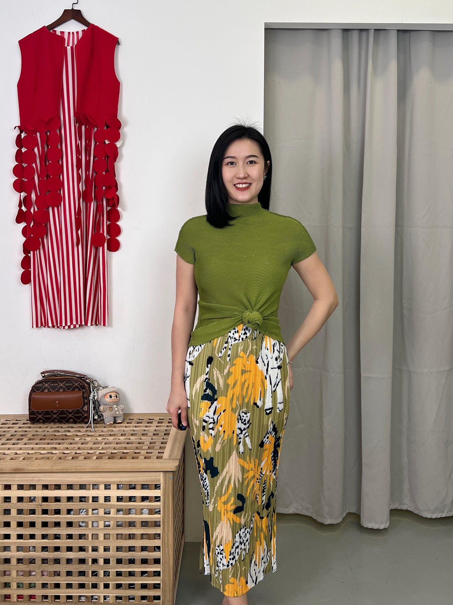 Pleated Horse Print Skirt