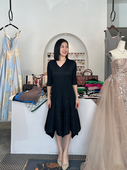 Pleated Tulip Elegant Dress