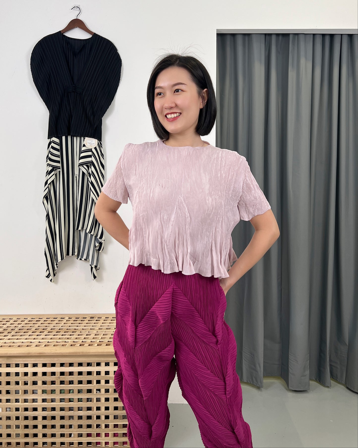 Pleated Short Blouse