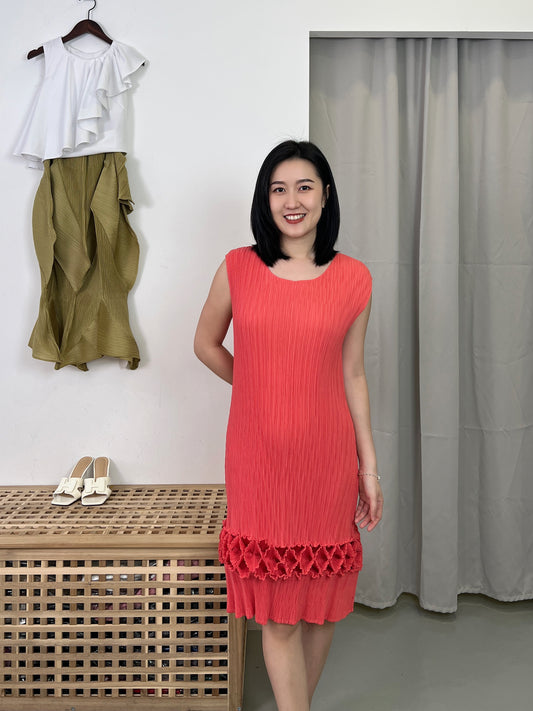 Pleated 3D Design Dress