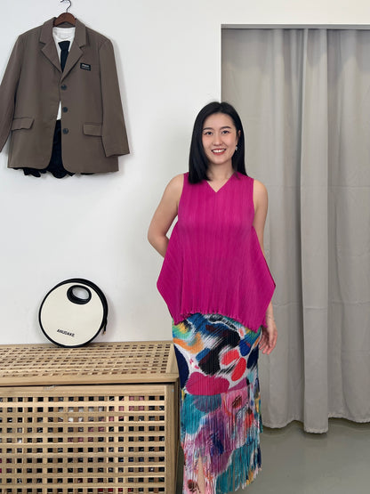 Pleated Sleeveless Blouse