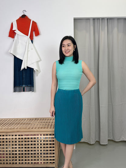 Pleated Soft Textured Skirt