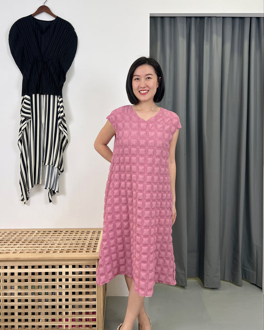 Pleated Tofu Dress