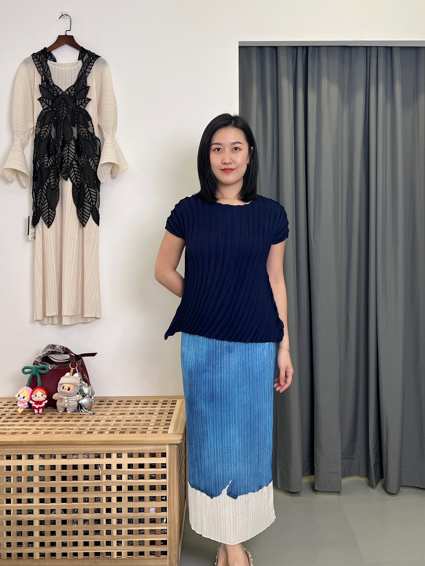 Pleated Matt Glowy Skirt