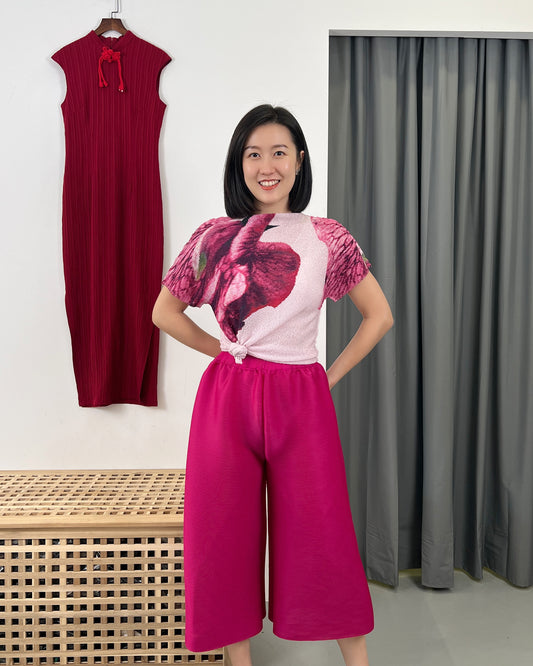 Pleated Elegant Flower Top