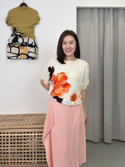 Pleated Spongy Floral Top