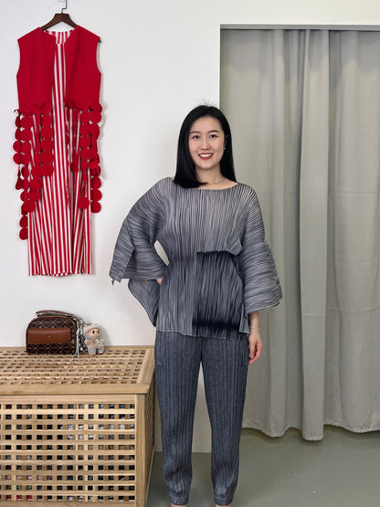 Pleated Special Slv Line Blouse
