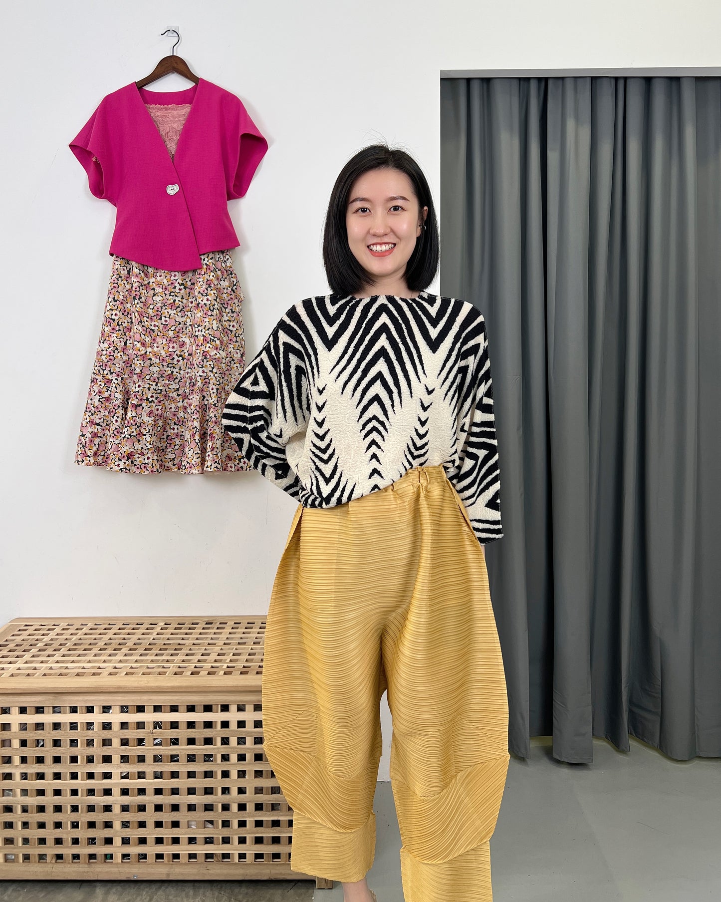 Pleated Unique Design Pants