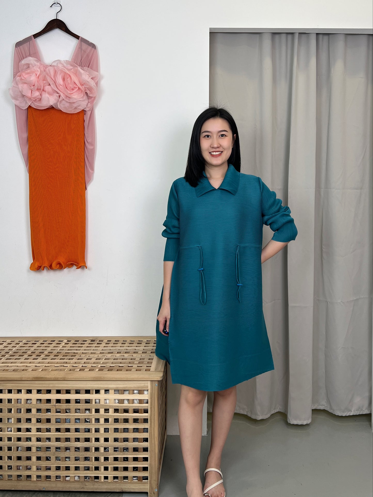 Pleated DD Drawstring Dress