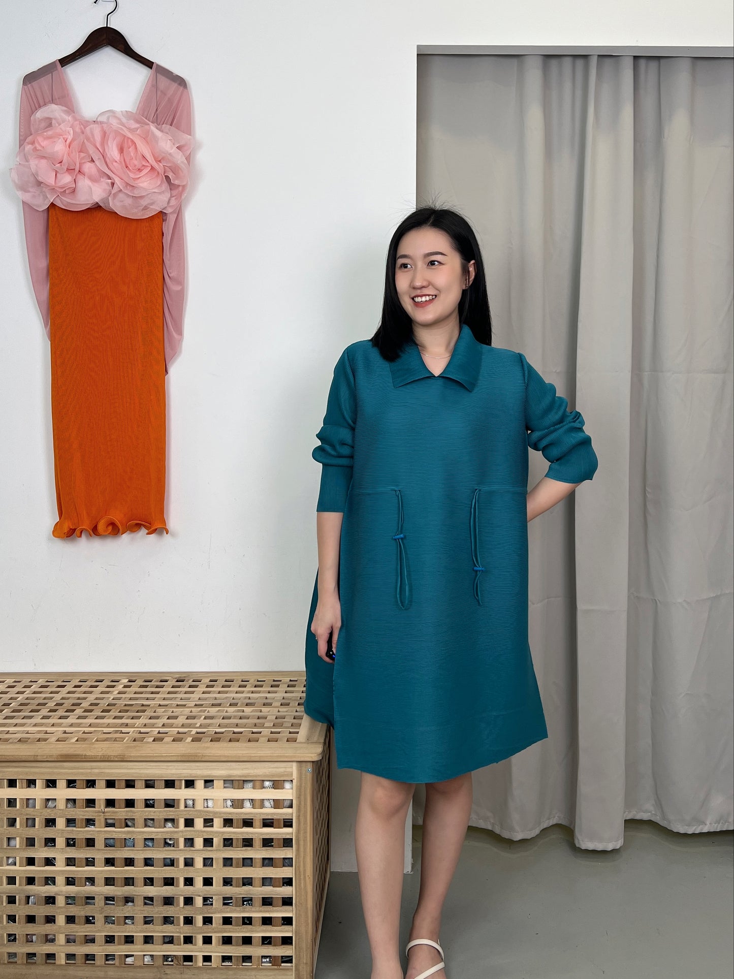 Pleated DD Drawstring Dress