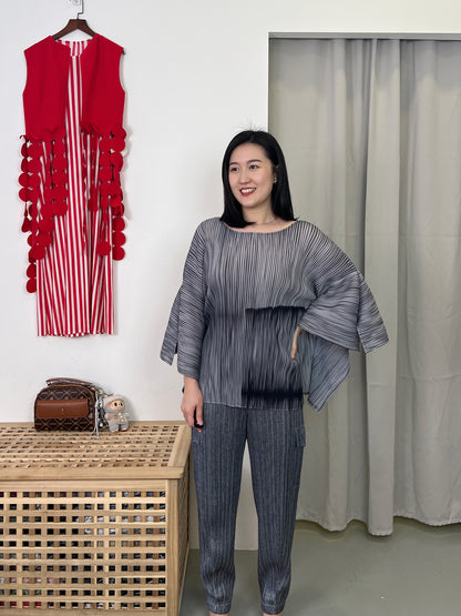 Pleated Special Slv Line Blouse